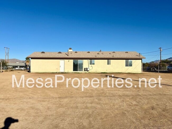 Building Photo - 11168 Mohawk Rd