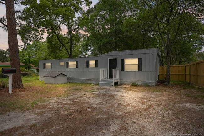 Building Photo - 4404 Piedmont Ave