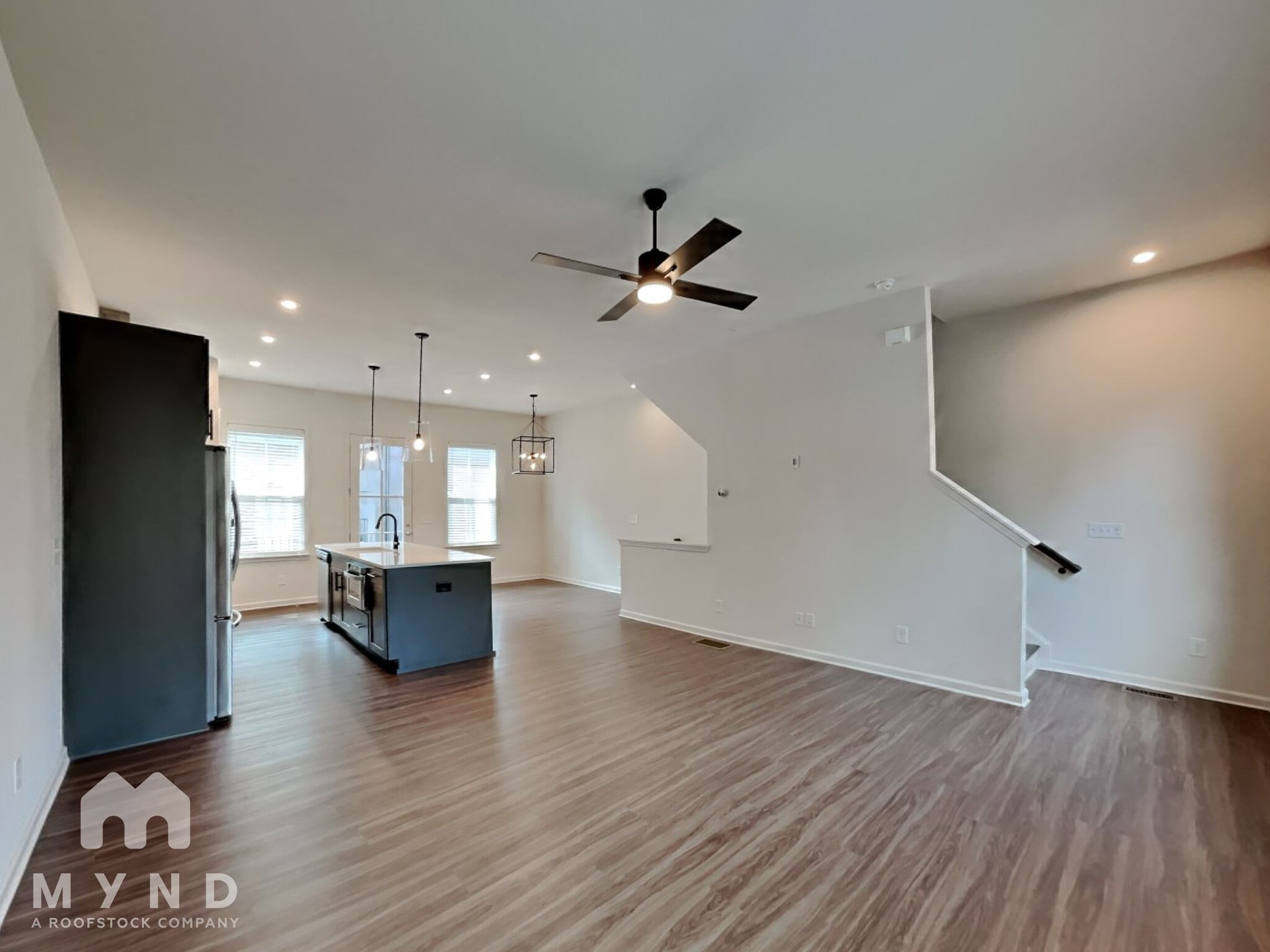 Building Photo - 118 Chestnut Cir