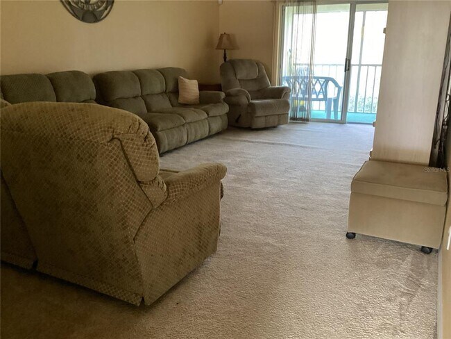 Building Photo - 13931 Timberland Dr