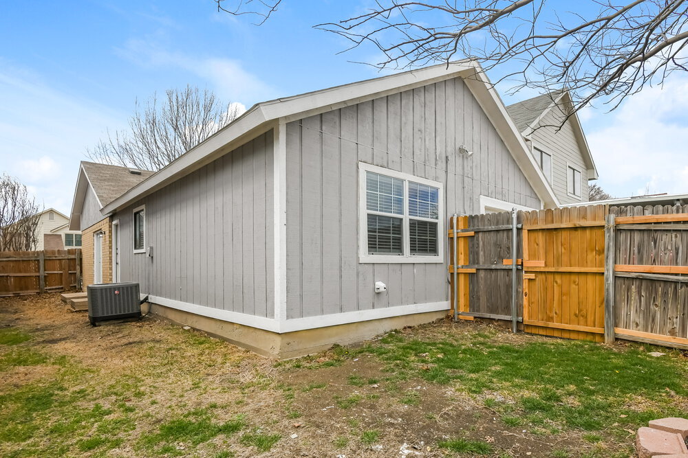 Building Photo - 140 Callender Dr