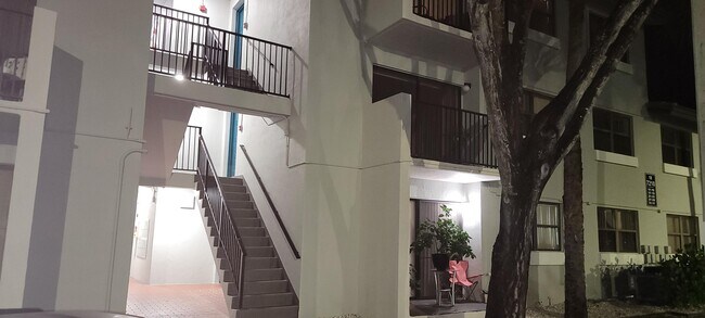 Building Photo - 7210 NW 179th St