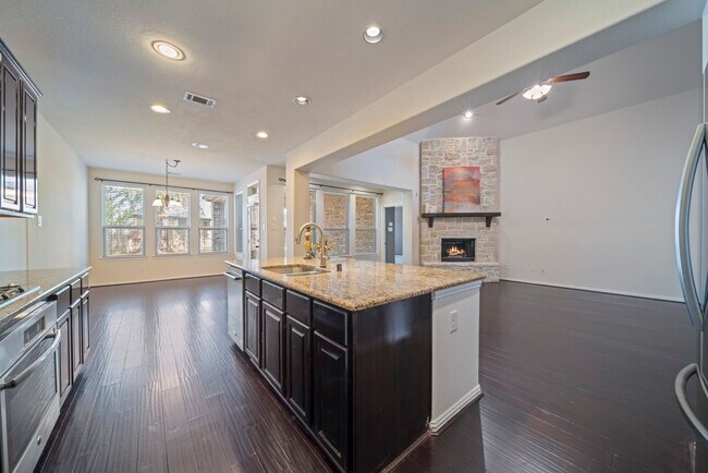 Building Photo - 8115 Spreadwing St