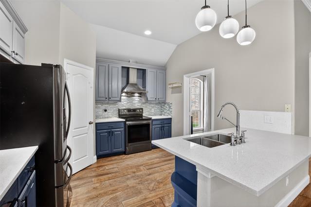 Building Photo - 8208 Riversprings Dr