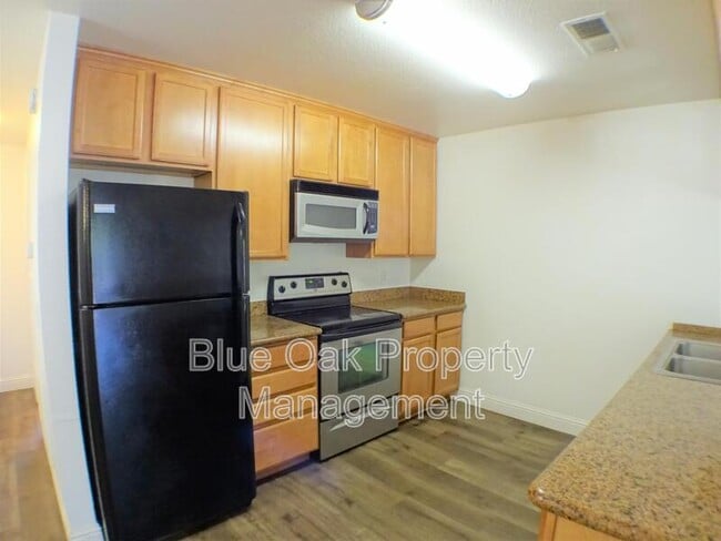 Building Photo - 1114 Nord Ave