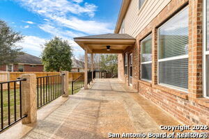 Building Photo - 24211 Mountain Blue