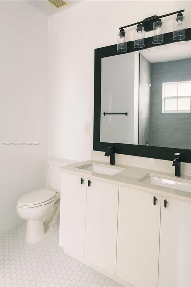 Building Photo - 14116 SW 260th St