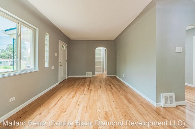 Building Photo - 4 br, 2 bath House - 2976 Olive St