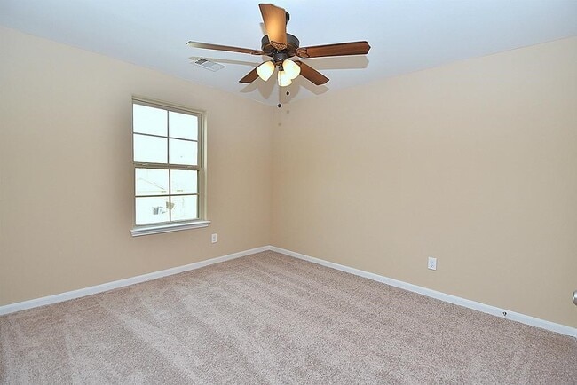 Building Photo - 17041 Wilthorne Gardens Ct