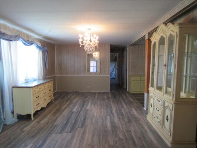 Building Photo - 36506 Kay Ave