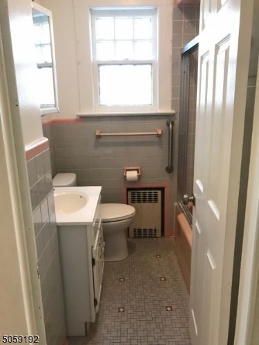 Building Photo - 9 Mill St