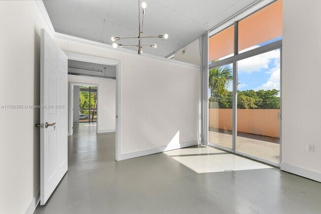 Building Photo - 2100 Van Buren St