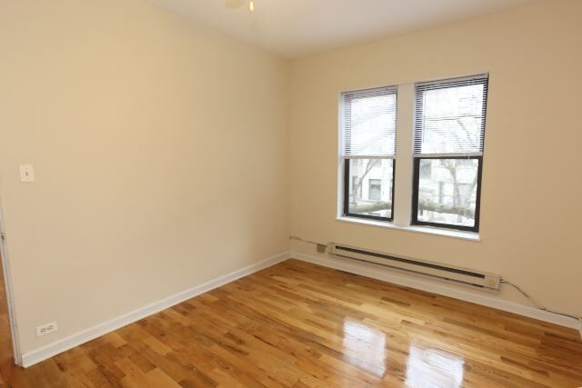 Building Photo - 3720 N Pine Grove Ave