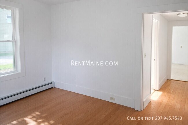 Building Photo - 16 Congress St