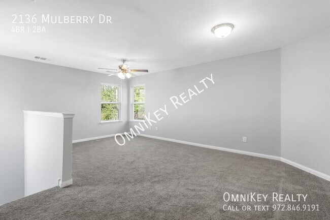 Building Photo - 2136 Mulberry Dr