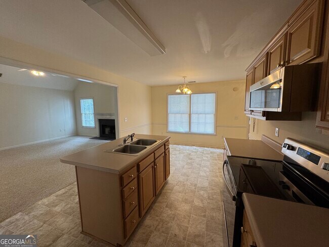 Building Photo - 361 Brickleberry Ridge