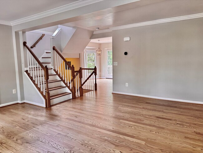 Building Photo - 44885 Grove Terrace