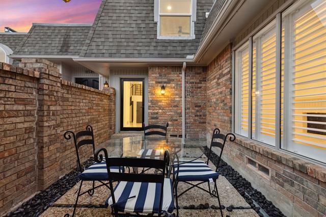 Building Photo - 10541 Berry Knoll Dr