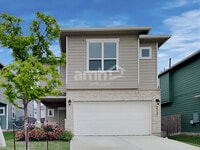 Building Photo - 2737 Wolfcreek
