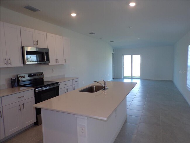 Building Photo - 26635 Jasper Wy