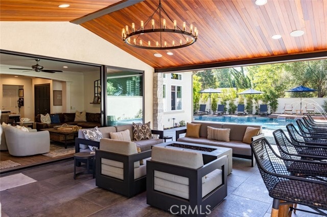 Building Photo - 37 Scarlet Maple Dr