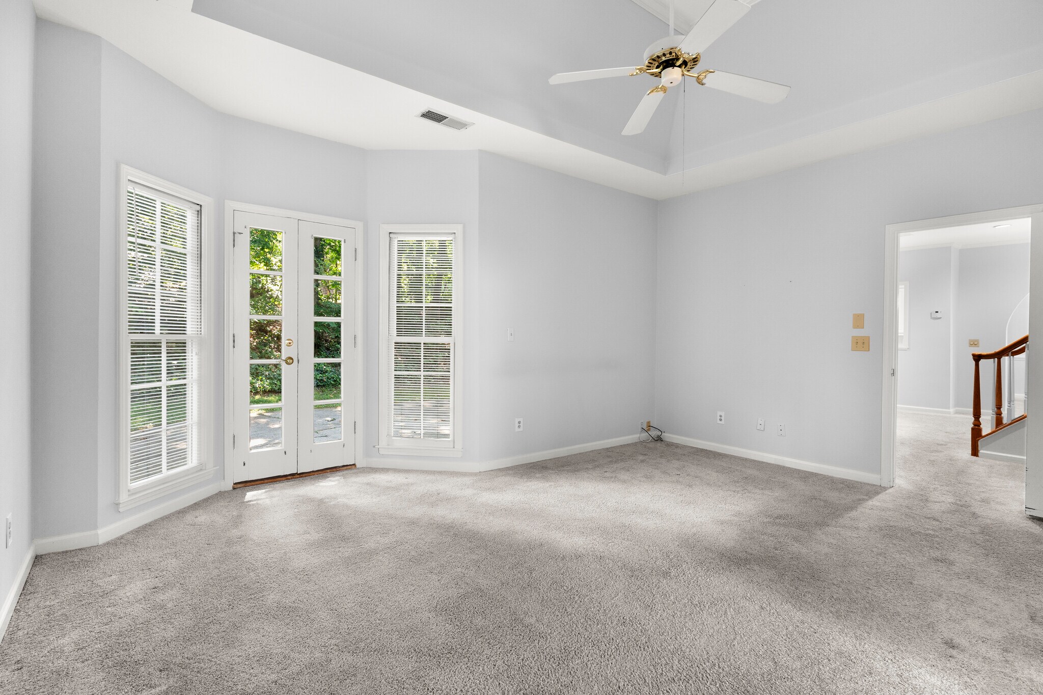 Building Photo - 1050 Shady Valley Pl NE