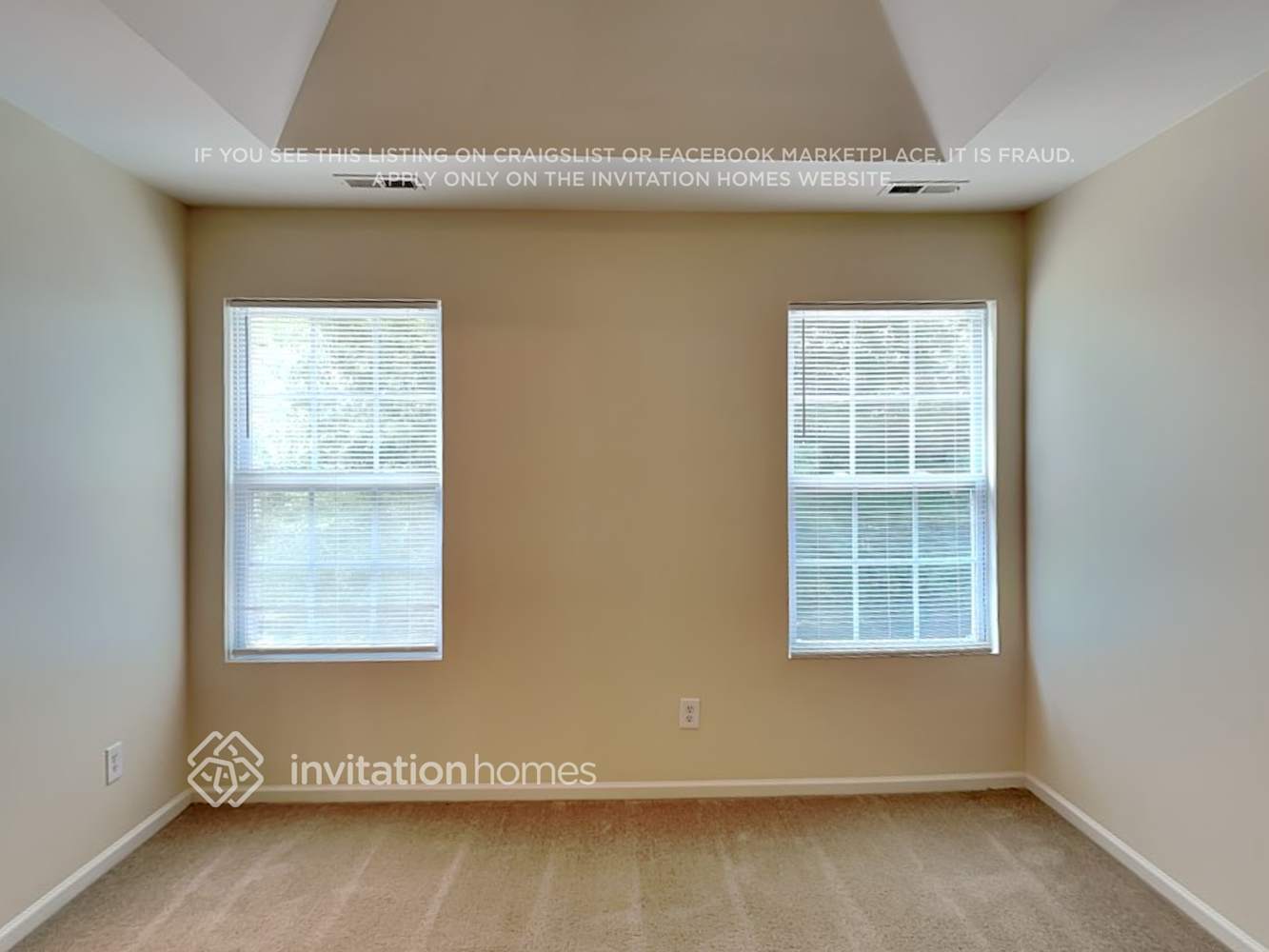 Building Photo - 911 Wind Carved Ln