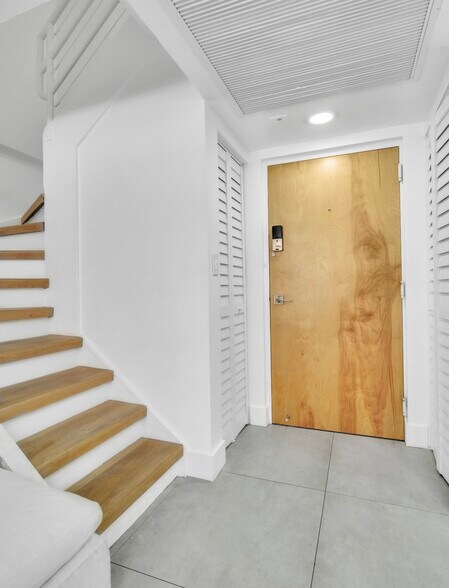 Building Photo - 2801 Florida Ave