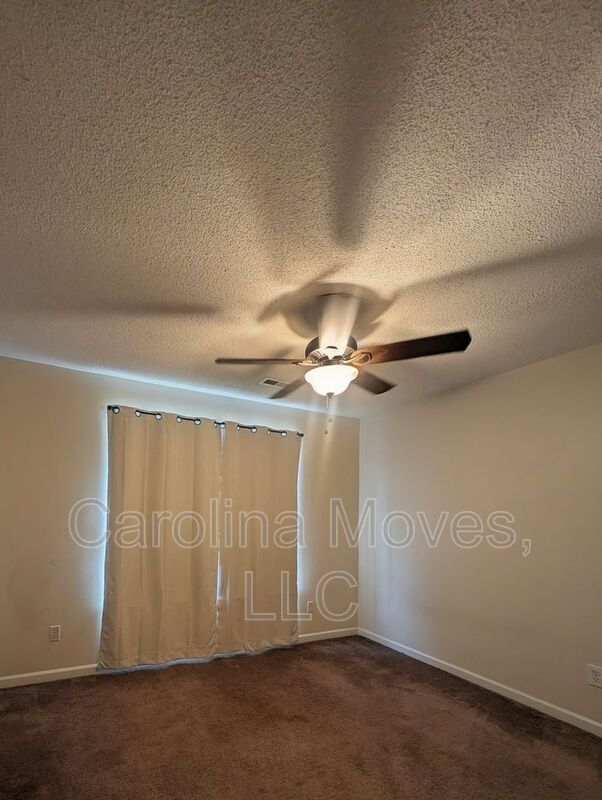 Building Photo - 518 Grafton Ct