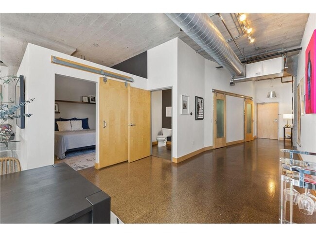 Building Photo - 918 N 3rd St