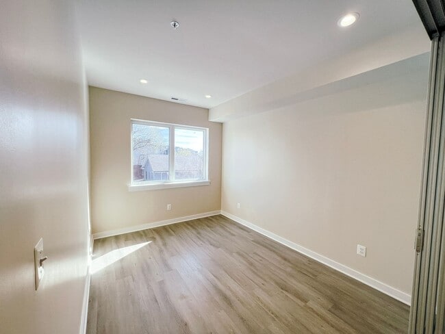 Building Photo - 845 Upshur St NW