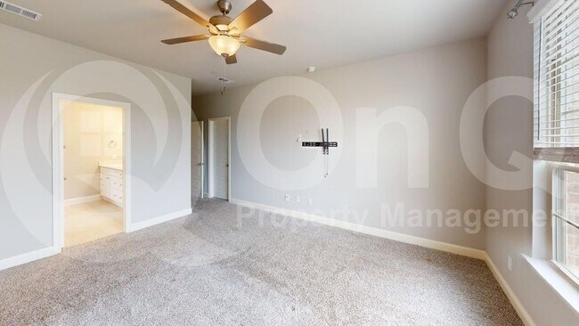 Building Photo - 12982 Jk Ojha St