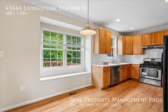 Building Photo - 45644 Livingstone Station St