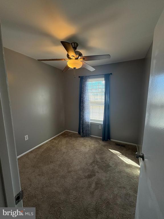 Building Photo - 3810 Glenview Terrace