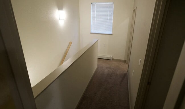 Building Photo - 41718 Crested Crane St