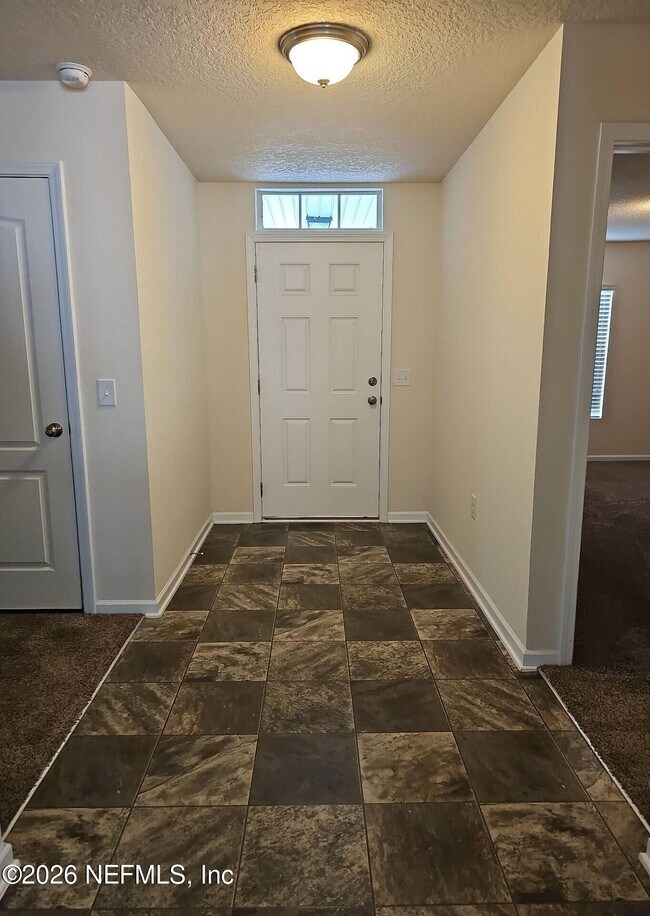 Building Photo - 95111 Timberlake Dr