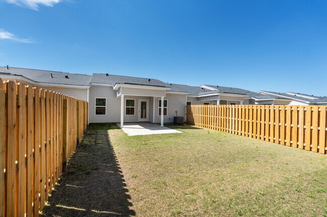 Building Photo - 8125 Bannock Cir