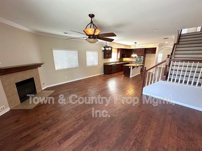 Building Photo - 9360 Alderwood Dr