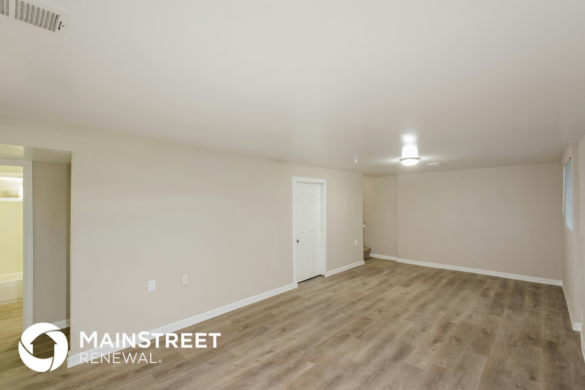 Building Photo - 2644 E 97th Ave