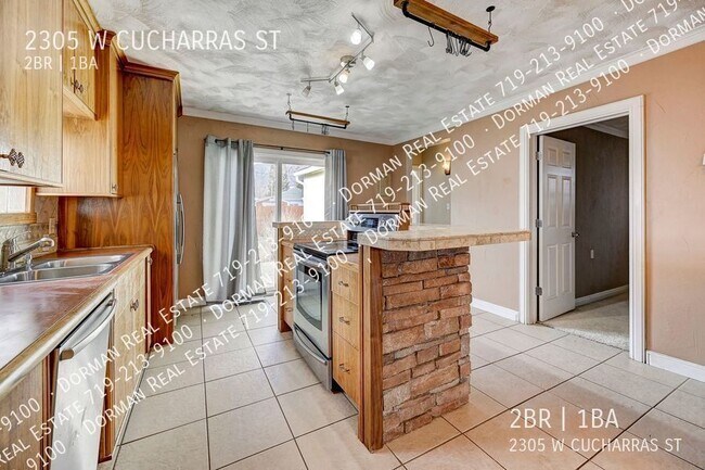 Building Photo - 2305 W Cucharras St