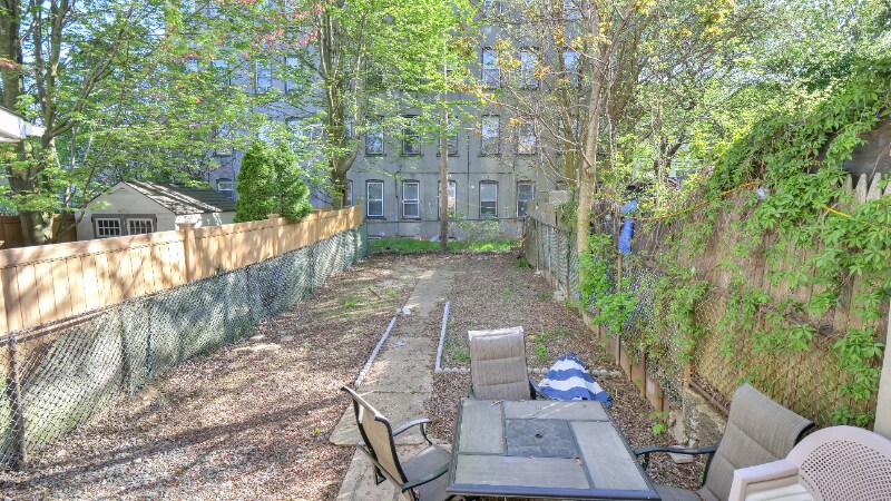 Building Photo - 47 65th St