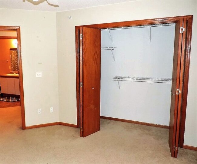 Building Photo - $1,150 | 2 Bedroom, 1 Bathroom 3rd Floor Condo | Pet Friendly* | Available for May 1st, 2025 Move...