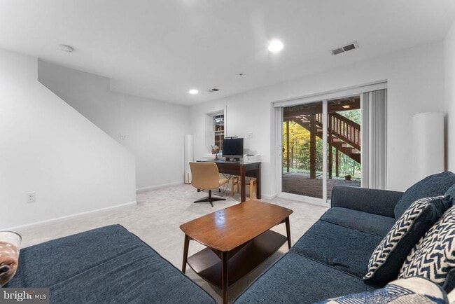 Building Photo - 12705 Hawkshead Terrace