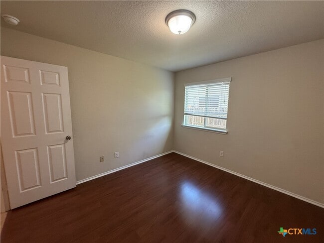 Building Photo - 1314 Briscoe Ct