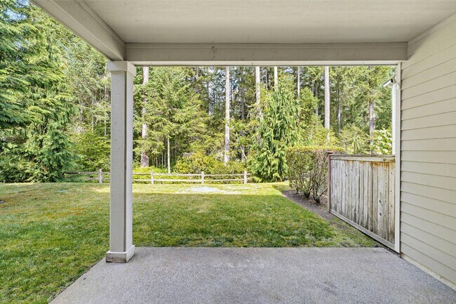 Building Photo - 3919 Jett Ln