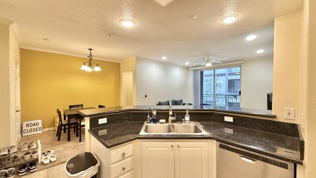 Building Photo - 4155 Executive Dr