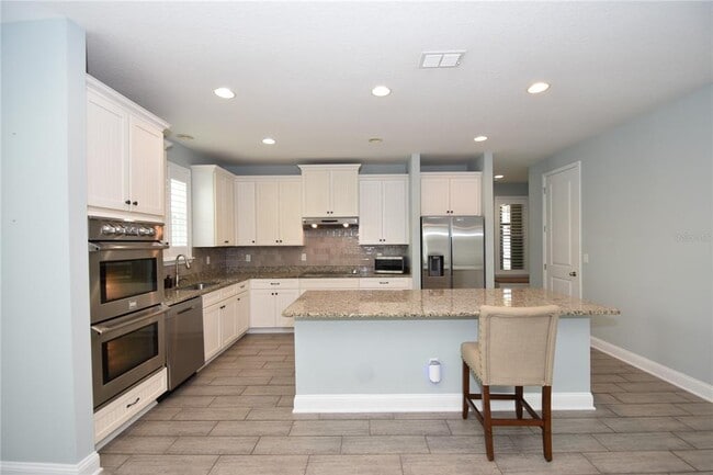 Building Photo - 28 Sandy Beach Way