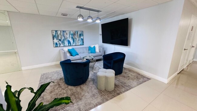 Building Photo - 1600 S Ocean Dr