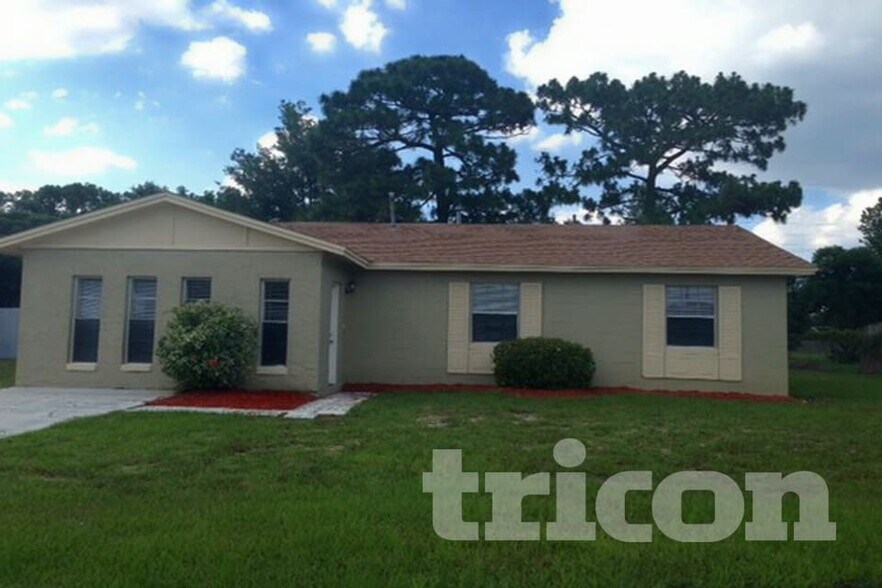 Primary Photo - 7649 Stratford Blvd