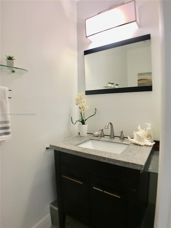 Building Photo - 1138 Croton Ct